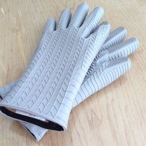 Silicone oven mitts Nwot